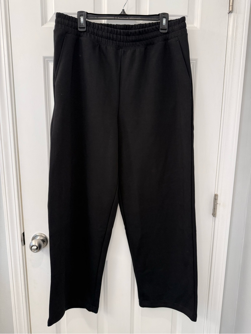 NWT UNIQLO WIDE SWEATPANTS Black NEW Sweat Pant XL Unisex 28” Inseam